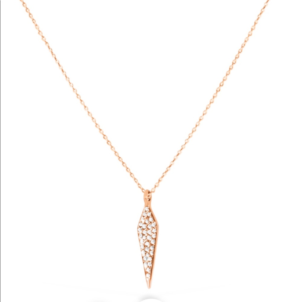 NIB UCJ “Straight to the Point” necklace in rose